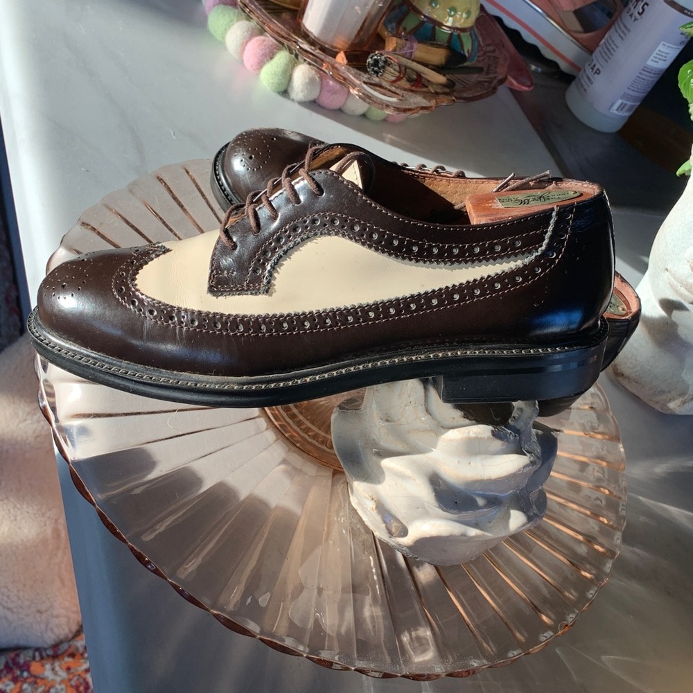 Made in Italy Silga Classic Brown and Cream Spectators Size 38/8 - Picture 2 of 9